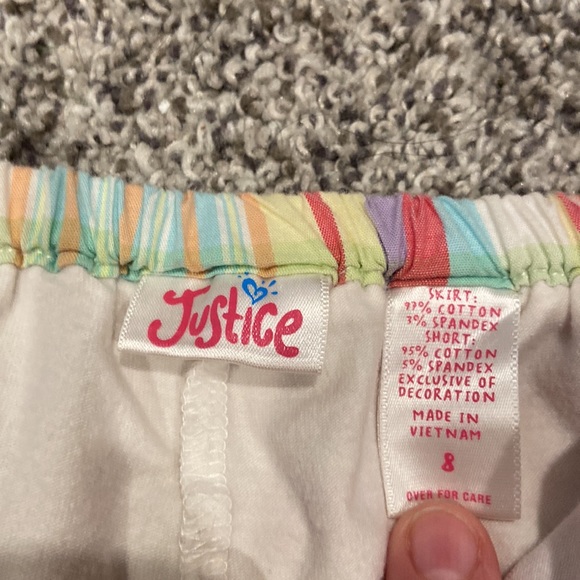 Justice girls size 8 plaid skirt with shorts underneath - Picture 4 of 5